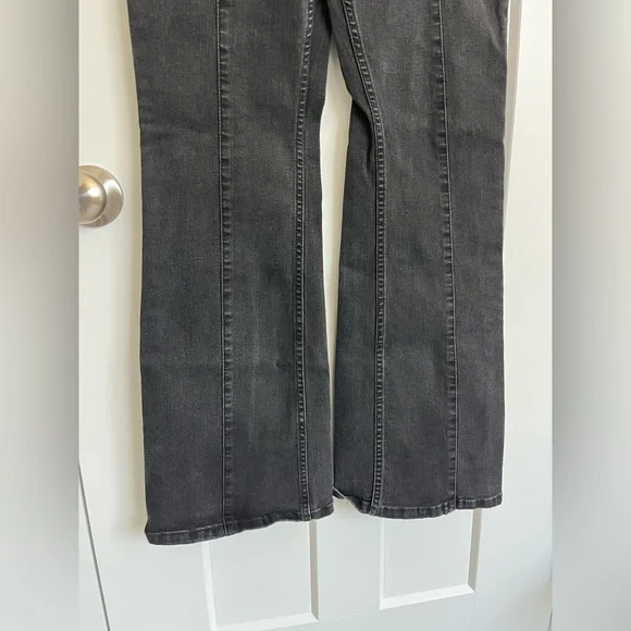 We the Free Penny Flare Jeans Womens 30 Black 70s Boho Free People Pull On - Picture 3 of 10